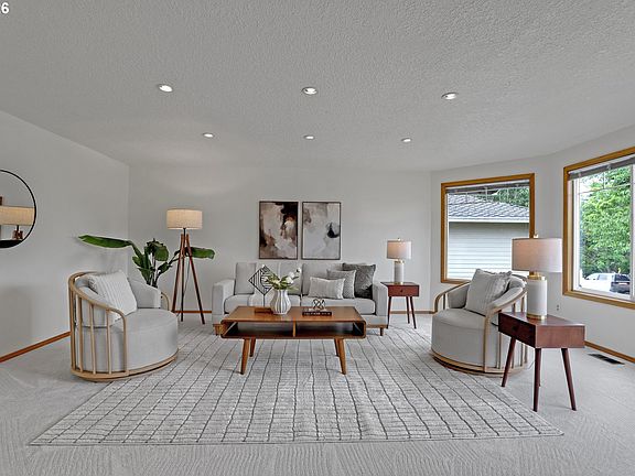 3rd image of 11241 SW Summer Lake Dr