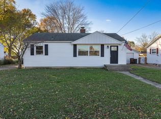 908 Ellen Dr, Middletown, OH 45042