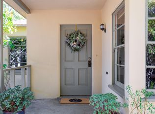 2090 E Dudley St, Pasadena, CA 91104