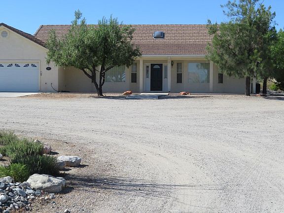 Front view of home