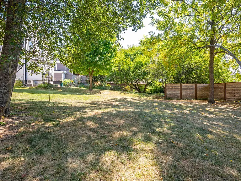 3105 Gloss Ave — Photo 51