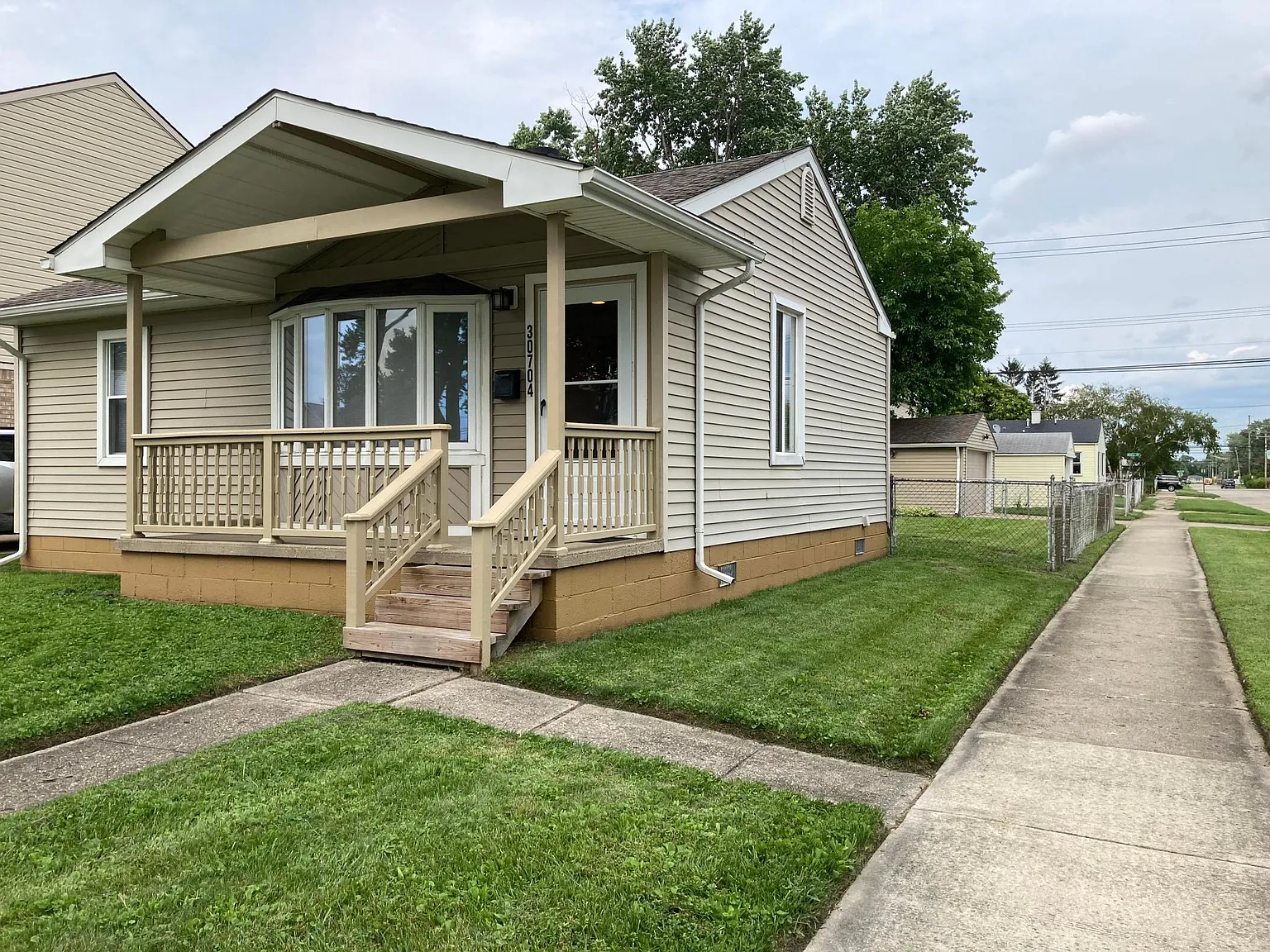 30704 Alger Blvd — Photo 2