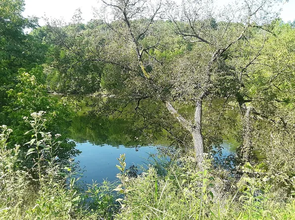 216 Sullivan Bend Rd, Elmwood, TN 38560