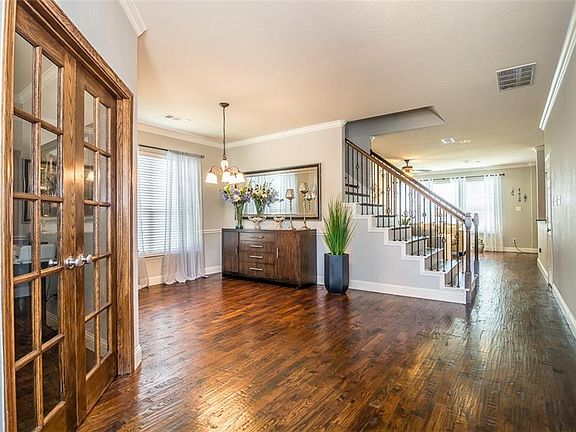 3rd image of 5713 Wilford Dr