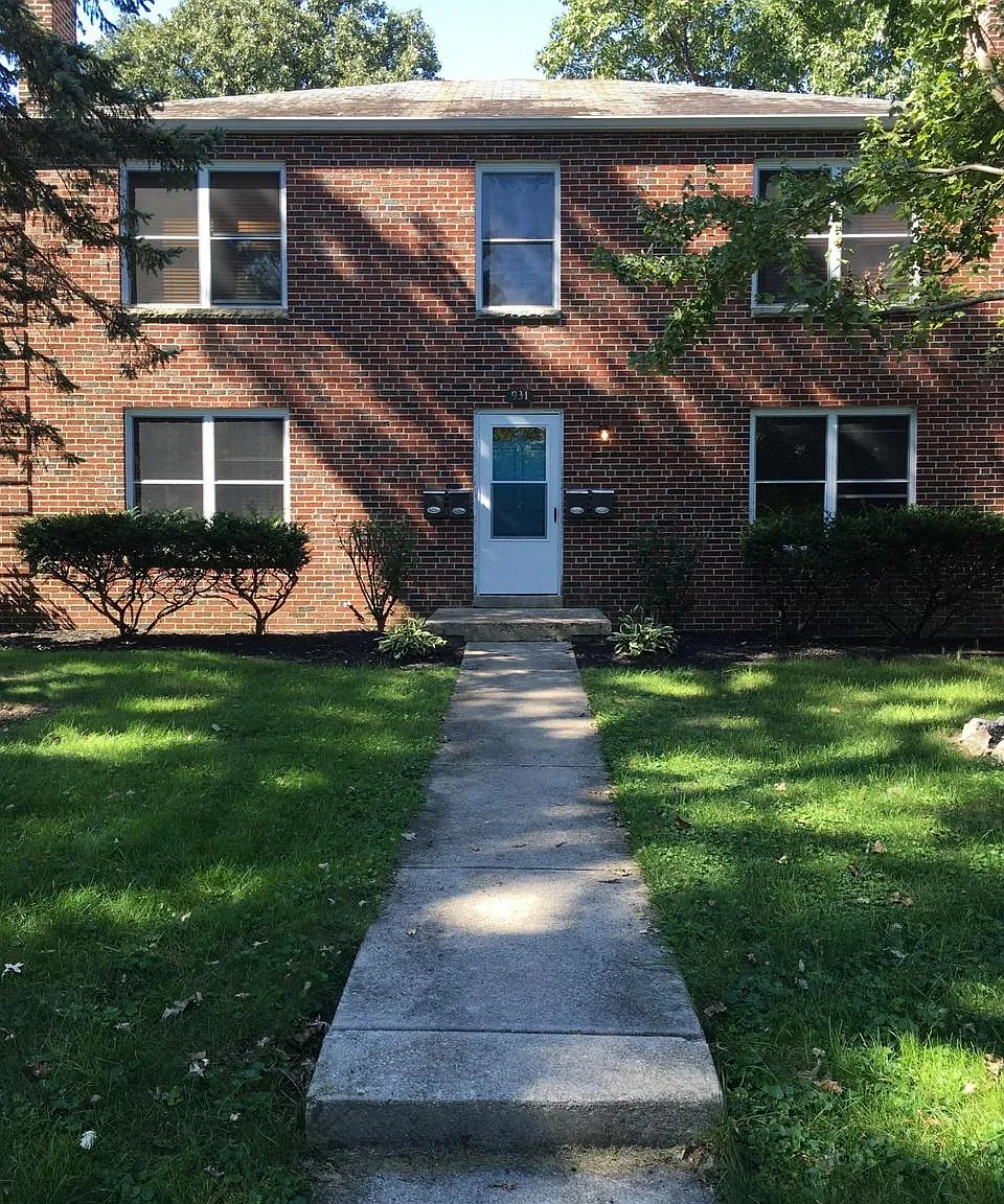 1 bed, 800 sqft, $925 — Photo 2