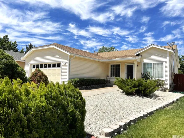7845 Crystal Shores Ct, Reno, NV 89506