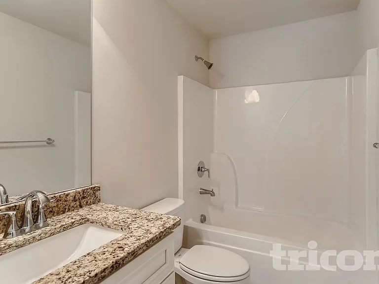 4431 Fulson Dr — Photo 6