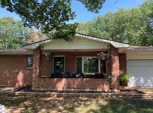 28132 Highway Y, Rocky Mount, MO 65072