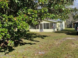 106 Browns Fish Camp Rd, Crescent City, FL 32112