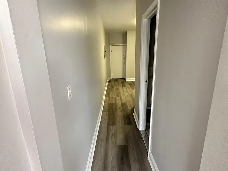 330 50th St #54A — Photo 2