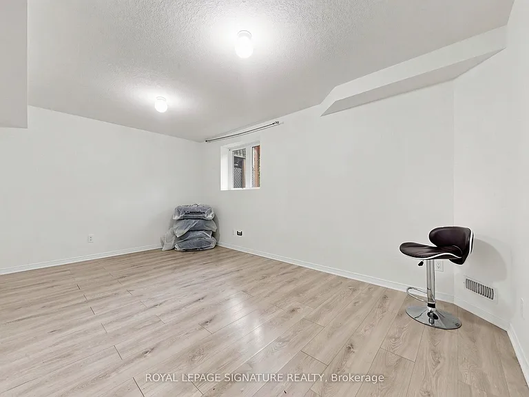 110 Activa Ave #A-5 — Photo 34