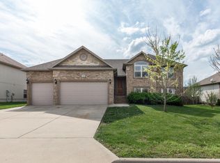 1359 S Natchez Rd, Republic, MO 65738