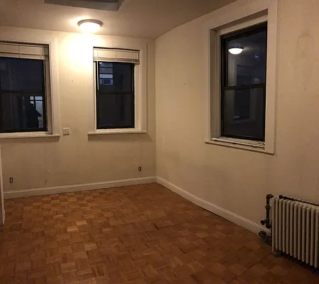 Rented by Your Vanity Realty | media 9