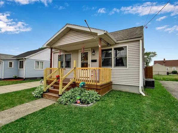 210 Griffith St, Sloan, NY 14212