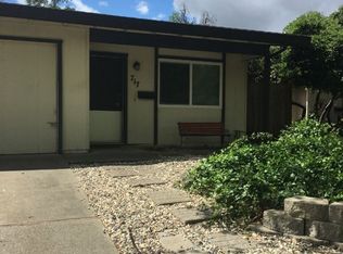715 Arthur St #715, Davis, CA 95616