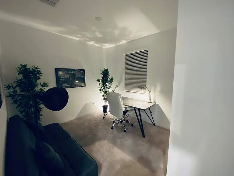 40525 W Hillman Dr — Photo 9