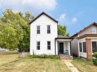 1118 NE Adams St, Peoria, IL
