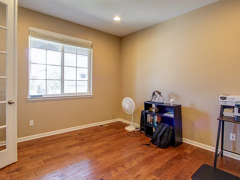 10698 Worthington Cir — Photo 5