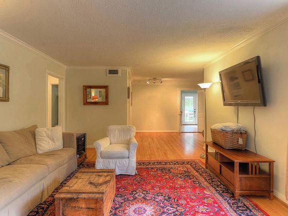 5th image of 3407 Norris Dr