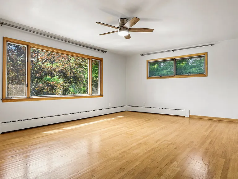 Final shot of the incredible open space that awaits your own vision.