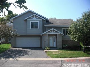 2969 Devonshire Cir, Woodbury, MN 55125