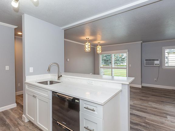 2nd image of 22855 E Country Vista Dr Unit 412