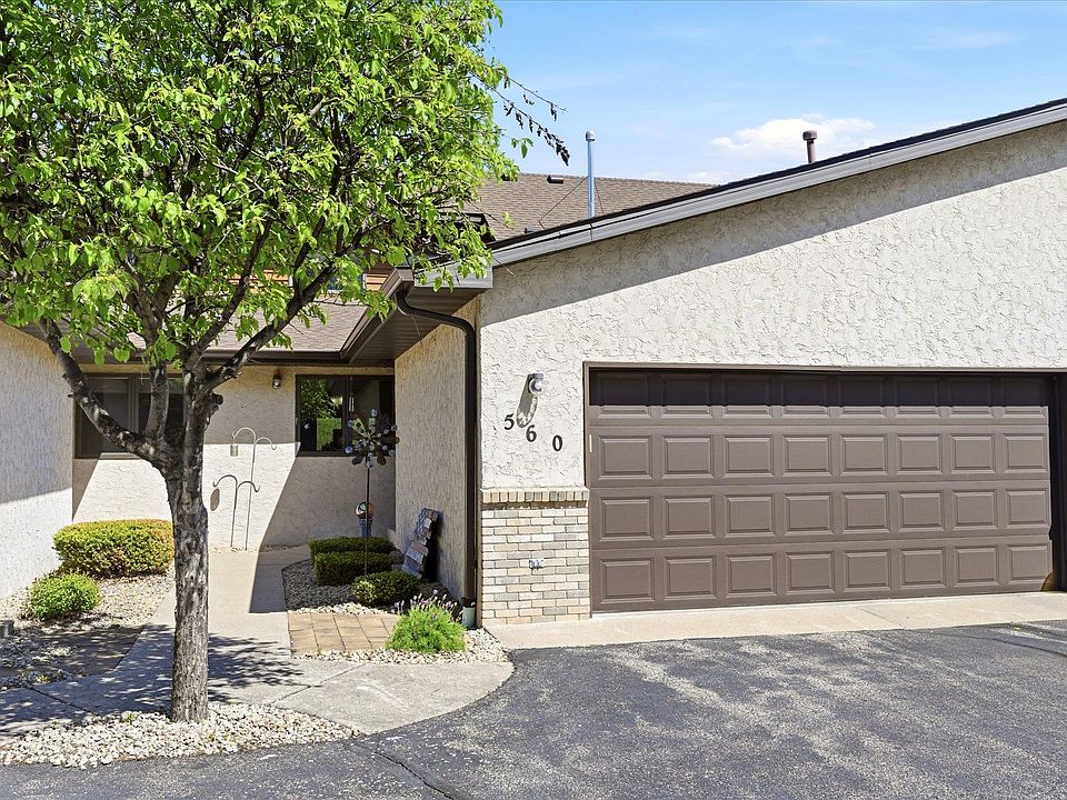 1st image of 660 Riverview Dr Unit 560