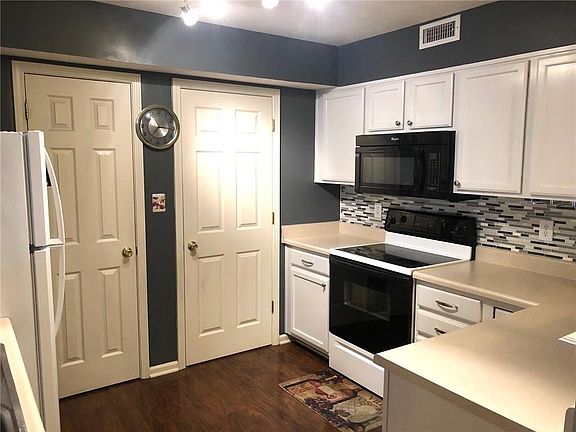 5th image of 4651 Kelvington Dr