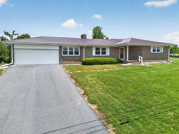 235 Windmere Ln, Marion, VA 24354