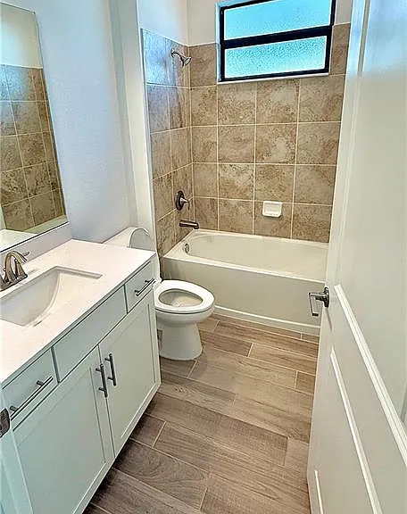 1785 Hagen Ct — Photo 5