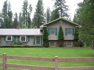434 Selkirk Rd, Sandpoint, ID 83864