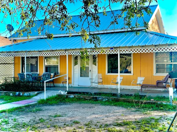 315 E El Paso Street Bktvl 18 E1 215 #&-16, Brackettville, TX 78832