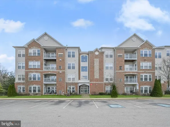 1005 Samantha Ln APT 404, Odenton, MD 21113