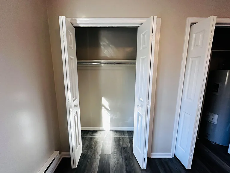 401 Woodland Cir #9 — Photo 14