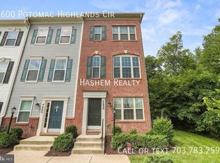 4600 Potomac Highlands Cir, Triangle, VA 22172