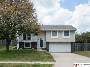 5624 N 128th St, Omaha, NE 68164