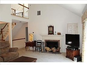 3rd image of 120 S Mill Dr