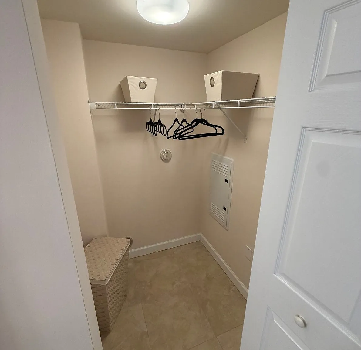 8435 Northwest 34th Terrace — Photo 4