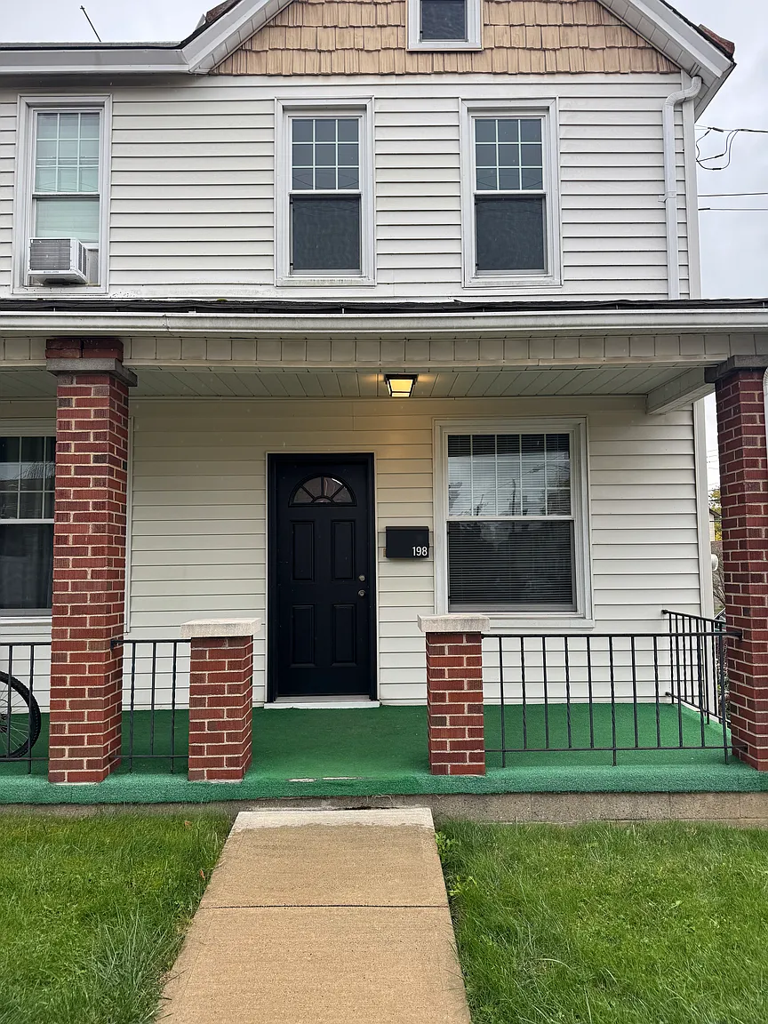 198 Boden Ave #1 photo 1