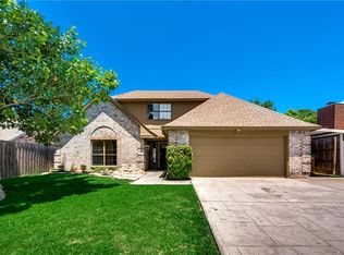 8202 Spinnaker Cv, Rowlett, TX 75089
