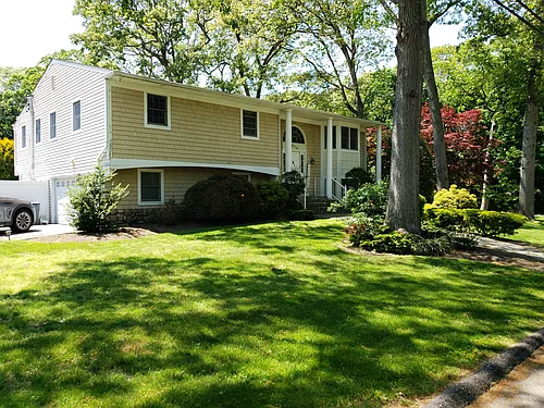 275 Evergreen Ave #1 Photo 1