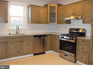 306 Jefferson Ave, Magnolia, NJ 08049