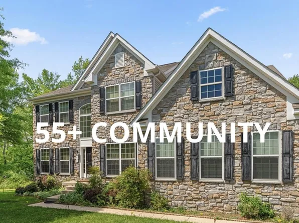 602 N Shore Dr, Glen Burnie, MD 21060