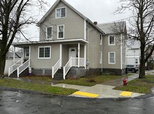 26 Kellogg St, Westfield, MA 01085