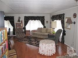 1st image of 129 Calle De La Rosa #129