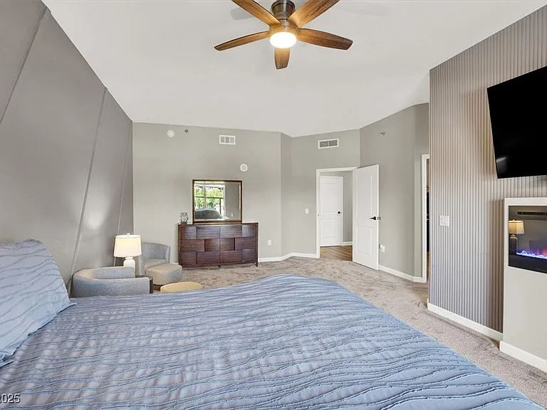 8255 Las Vegas Blvd S #722 — Photo 30