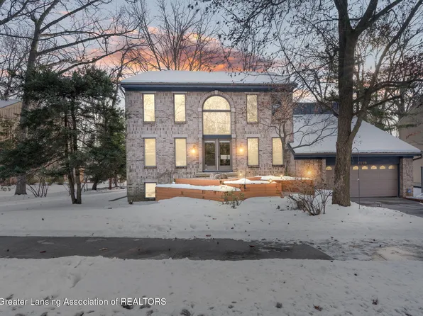 1235 Woodwind Trl, Haslett, MI 48840