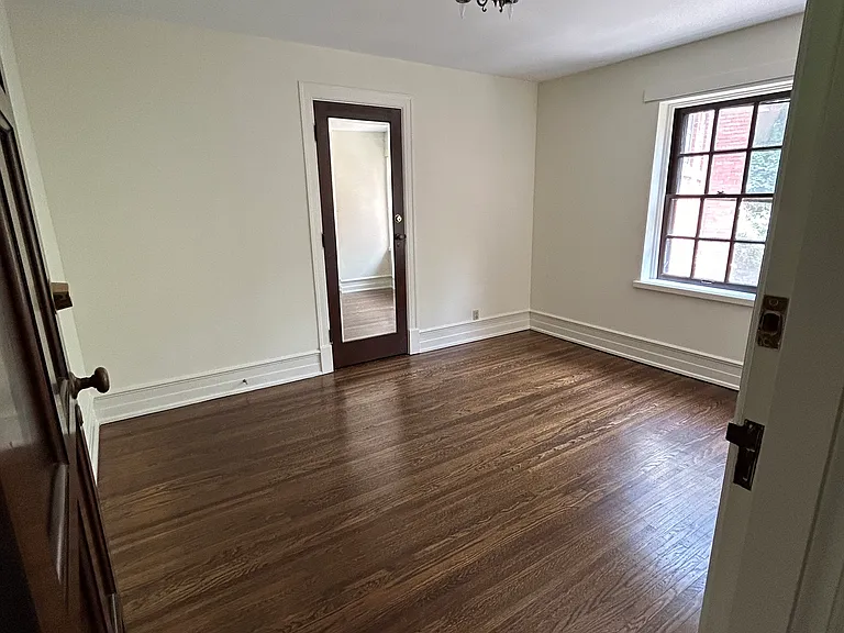1801 Spring Dr #J — Photo 15