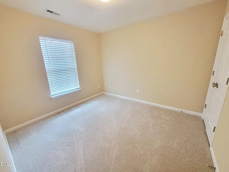 8327 Glenwood Springs Ct — Photo 32