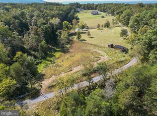 Penny Ann Ln, Strasburg, VA 22657